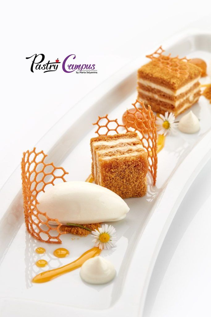 dessert-medovik-maria-selyanina